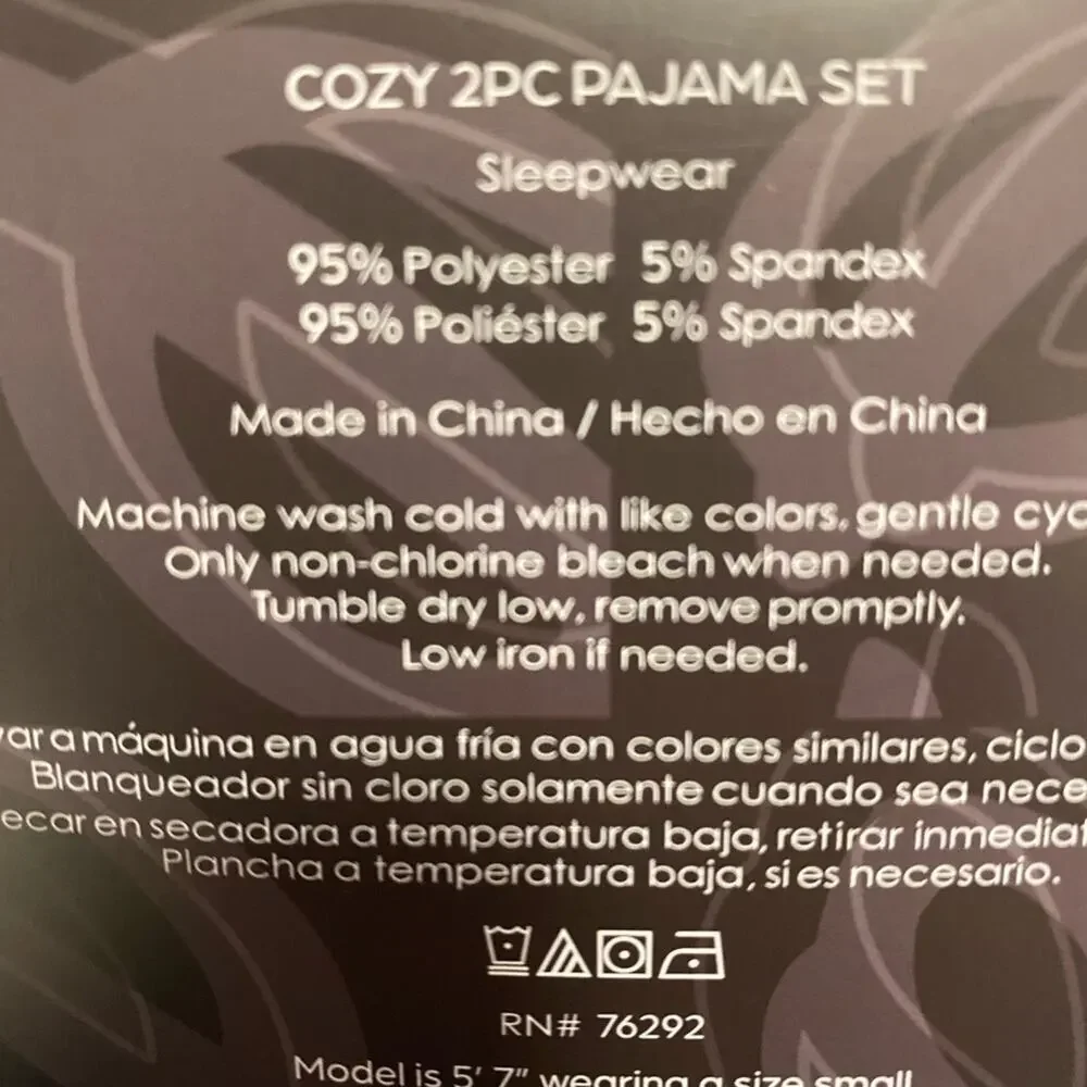 Disney Women's Mickey Mouse Pajamas Set Gray Large NWT - Picture 3 of 7